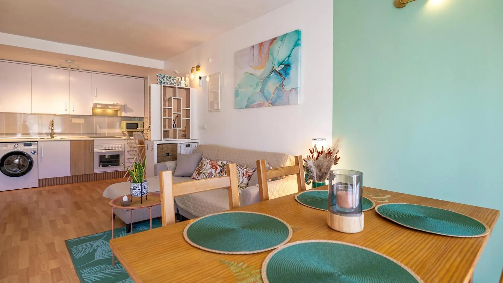 Stunning Apartment In Albunol With Wifi 0*,